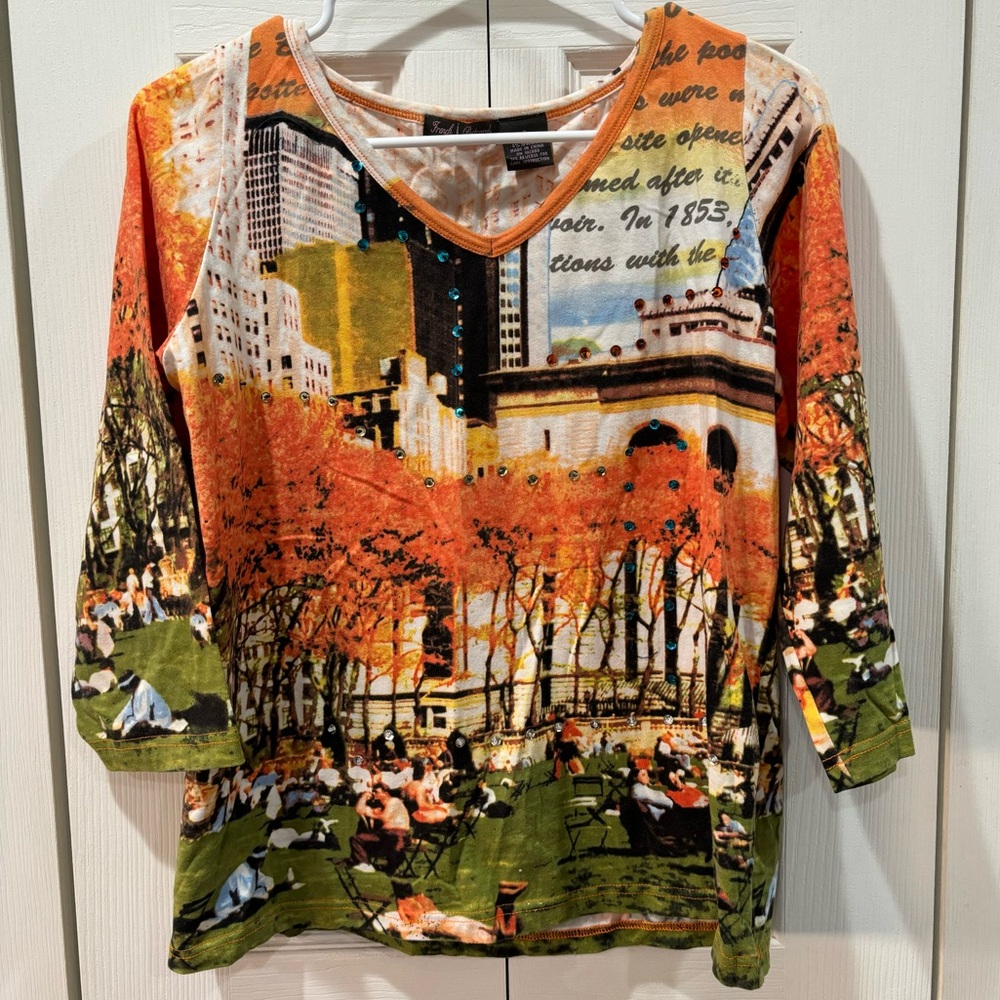 FRENCH POSTCARDS Women’s Handcrafted New York Scene 3/4 Sleeve Tee Shirt -size S